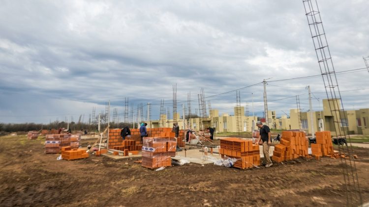 El Gobierno provincial inició la construcción de 20 nuevas viviendas en Justo Daract