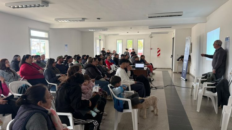 Saladillo y La Toma convocaron a más de 100 vecinos en encuentros para emprendedores