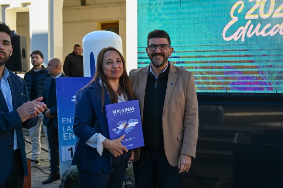 COLEGIO N° 2 JUAN ESTEBAN PEDERNERA, director BIONDA, ANABEL CLAUDIA, localidad Villa Mercedes