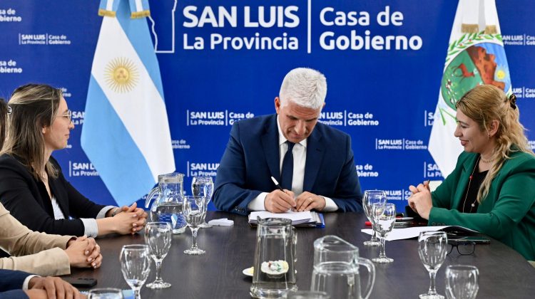 Poggi reglamentó la Ley de Régimen Integral de Promoción del Desarrollo Económico y del Empleo