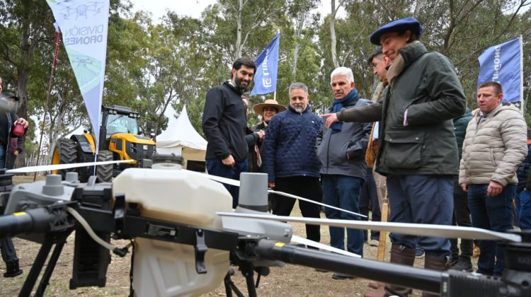 Poggi participó de la inauguración de la 79° Expo Rural de San Luis