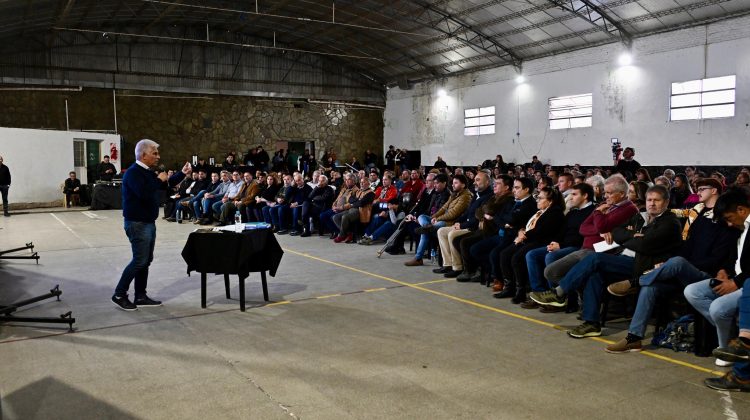 Poggi encabezó un nuevo encuentro con el sector minero para fortalecer la producción y el empleo