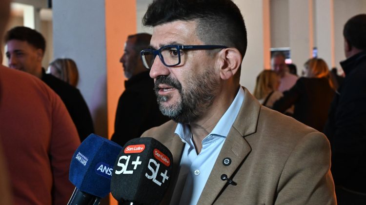 “Nadie puede defender aquello que no conoce ni reclamar un derecho que no sabe que le pertenece”