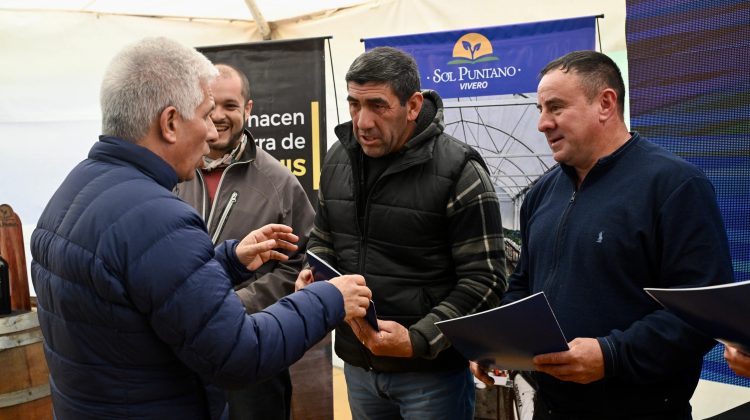 El Gobernador acompañó una jornada de capacitaciones del ciclo formativo ‘Luis Intensiva’
