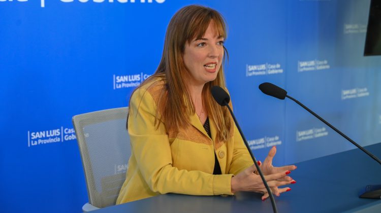“El Gobernador prometió trabajar todos los años en un congreso para focalizar en temas actuales”