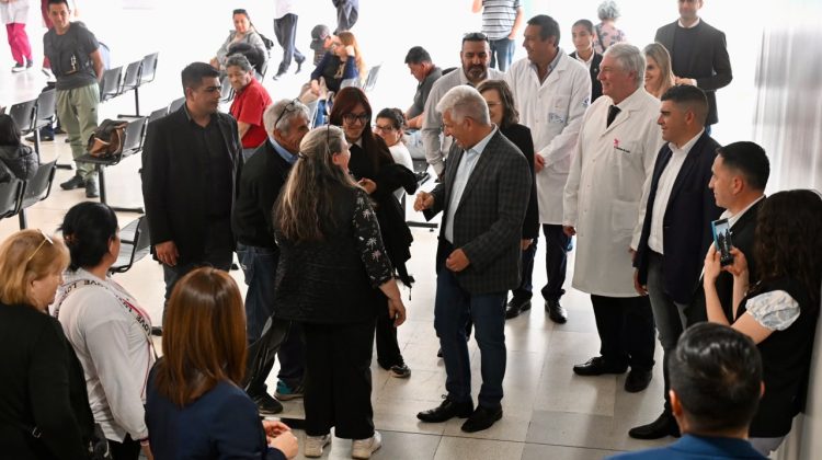 Poggi mantuvo un encuentro con pacientes trasplantados, donantes y miembros del Incucai