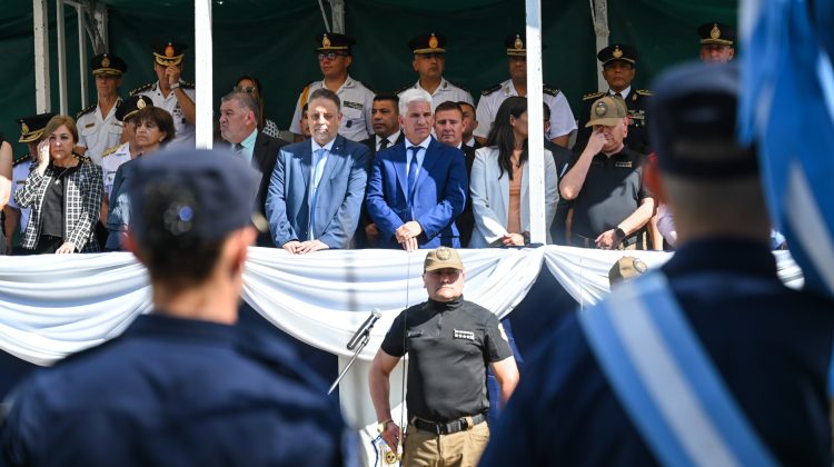 El Gobernador encabezó los festejos por el 168° aniversario de la Policía de la Provincia